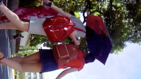 (7分以上) 股間0cmだが警戒心ゼロの女の子