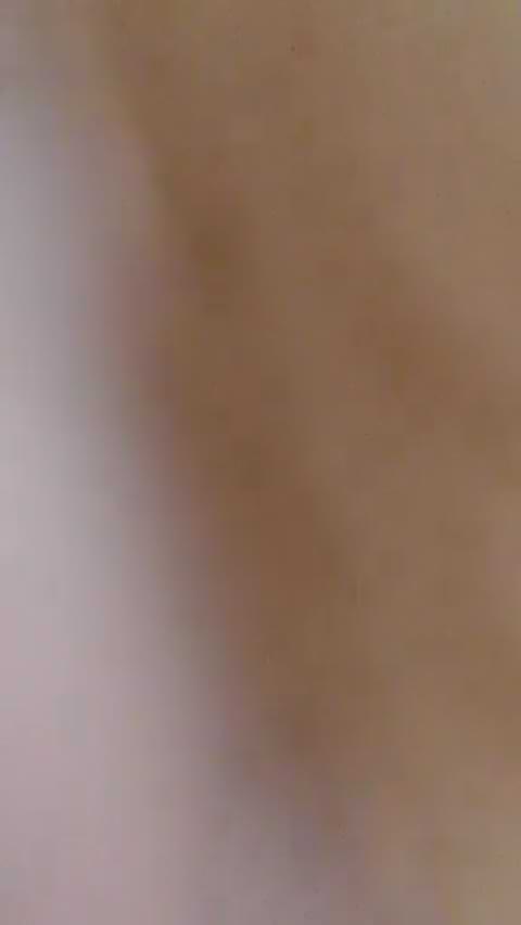 タカタ・ノゾミにそっくりな女子高生が、素晴らしい白いマンコを披露