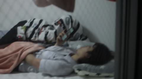 本物のオナニー。エロ動画を見ながら4回連続でイく女性