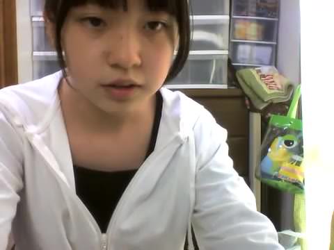 可愛い女の子たちのハプニングライブ