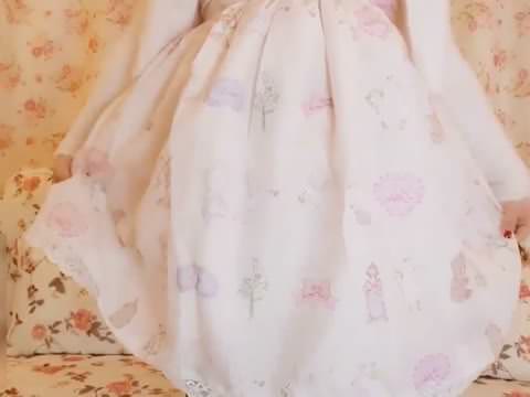 ぬめりて光るパイパンマンコ