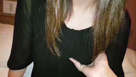 無修正。21歳の美女。「白百合」女子大の学芸員。目隠しセックス