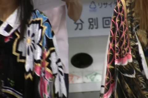 再公開！！ 過去の作品！！ ダンス！！ コスチュームがずり落ちて、その下に着ているものが露わに！！ダンサー！！ o31