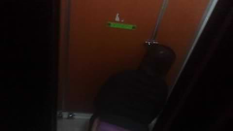 韓国人警備員 18