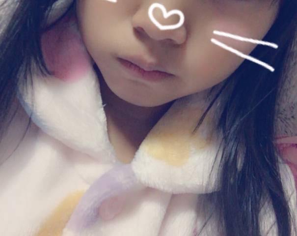 お金のためなら何でも売る！！一文無し美女のリアルライフ