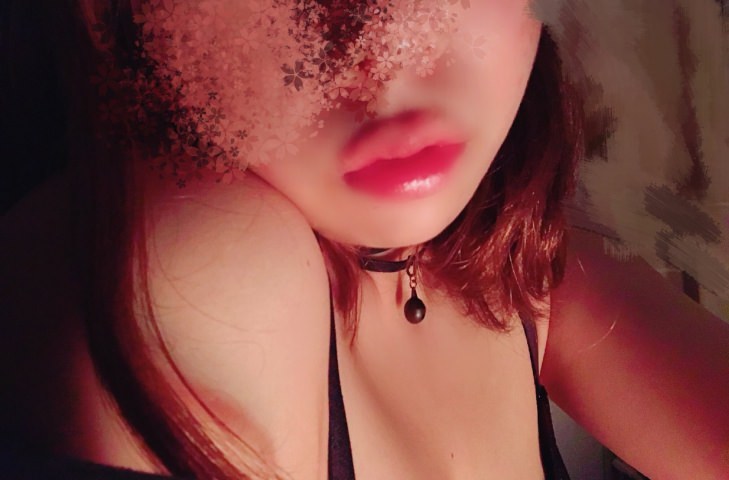 □巨乳のリー ※彼女は完全にノーメイクだけど…